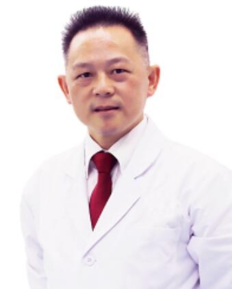 福州中澤口腔門(mén)診部 朱誠(chéng)