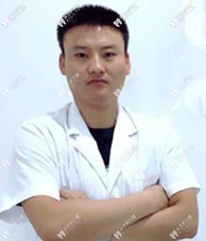 李燕鵬