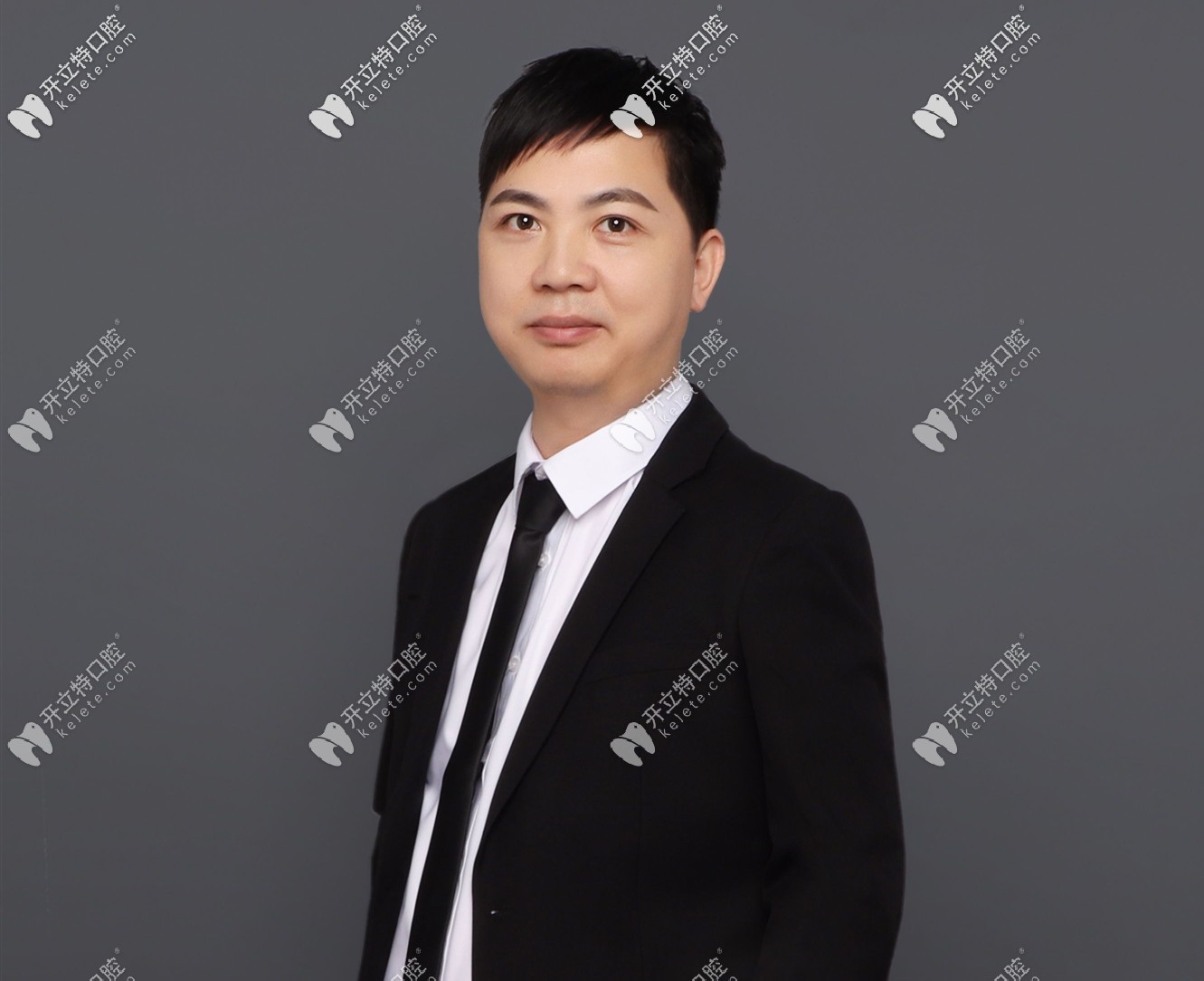 云浮拜倫口腔?？崎T(mén)診部 徐志武