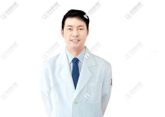 寧波牙博士口腔鄧全全